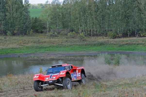 Silk-Way-Rallye 2010: HS-Team hinter Volkswagen auf Platz 5