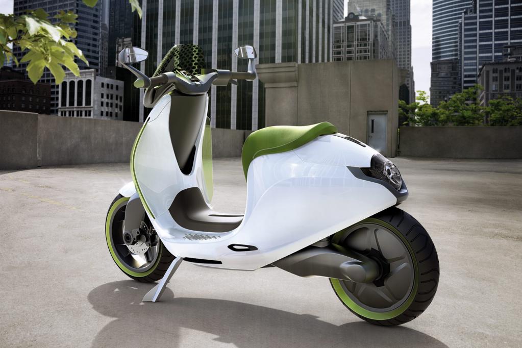 Smart E-Scooter: Mit den typischen Vorteilen des Fortwo Electric Drive.