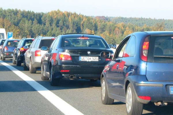 Stauprognose - Weniger Verkehr, aber mehr Baustellen