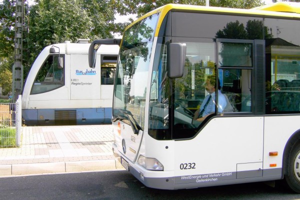 Studie - Bus schlägt Bahn
