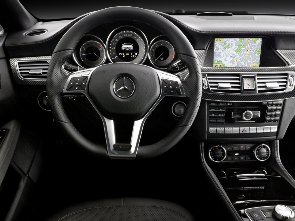 Stuttgart international - Mercedes-Benz CLS