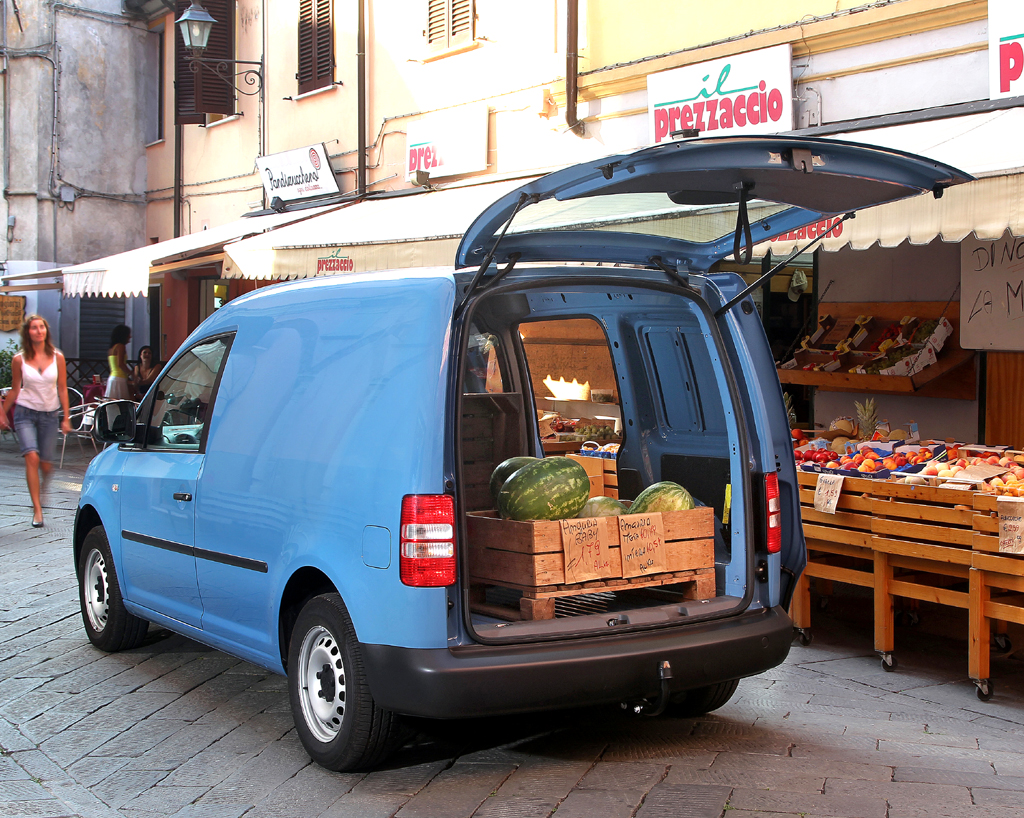 VW Caddy: Als Stadtlieferwagen ist er auf gewerbliche Bedürfnisse zugeschnitten. 