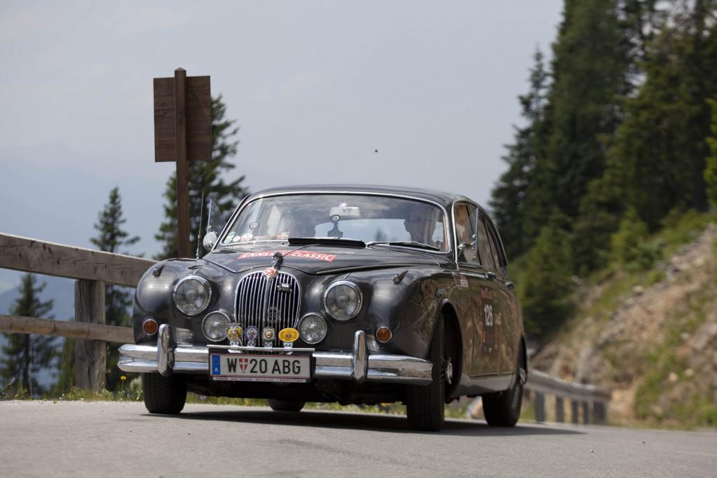 Very british: Jaguar Mark 2 aus den frühen Sechziger Jahren. 