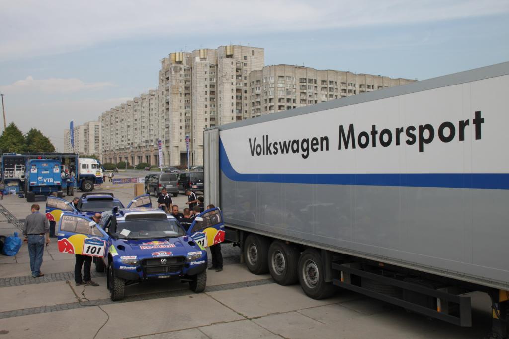 Volkswagen Race Touareg 3 vor erster Bewährungsprobe