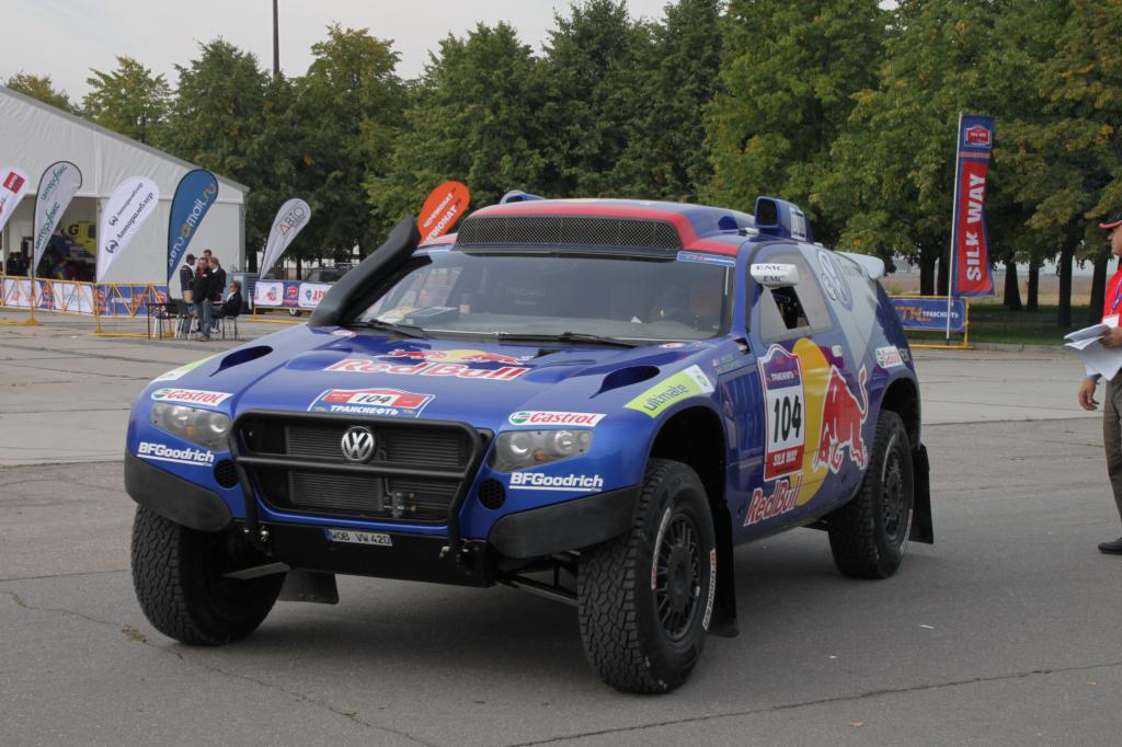 Volkswagen Race Touareg 3 vor erster Bewährungsprobe