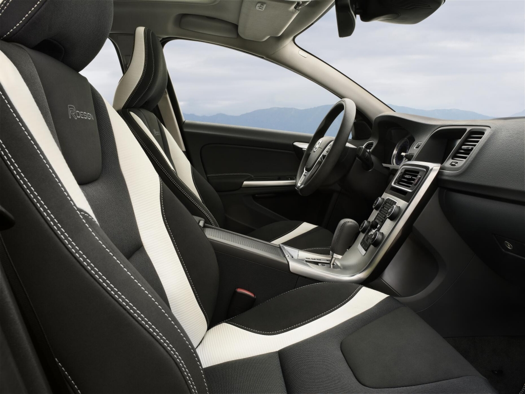 Volvo bietet R-Design für S60 und V60