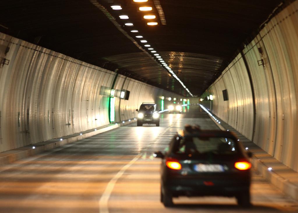 Wartungsarbeiten: Gotthard-Tunnel geschlossen 