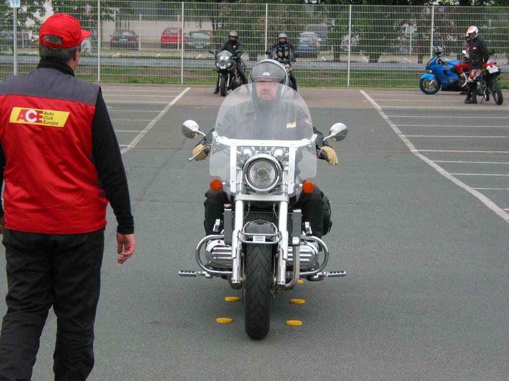 ACE kritisiert Motorradhersteller