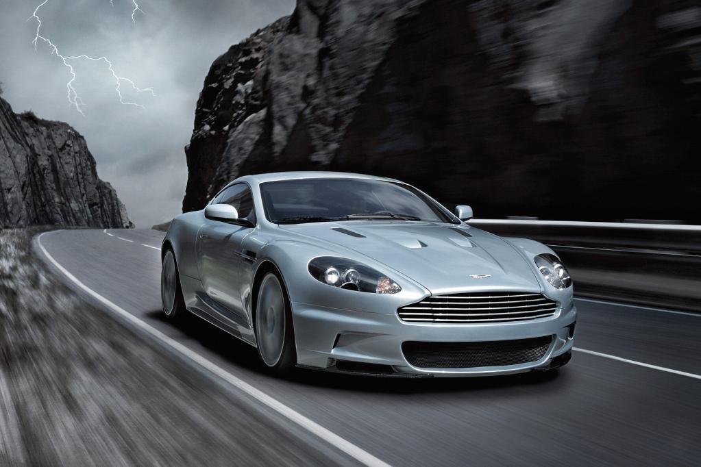 Aston Martin Modelle wie das DBS Coupé aus den Baujahren 2007 - 2008 sind ebenfalls vom Rückruf betroffen. 