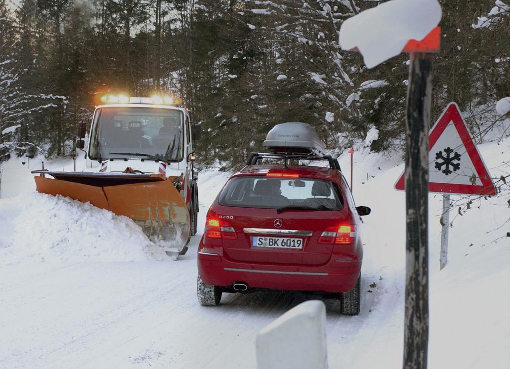 AvD fordert klare Winterreifen-Regelung