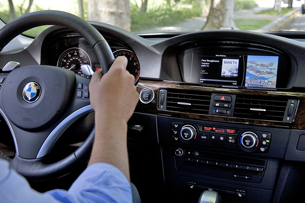 BMW spielt den Sound passend zu deinem Fahrstil