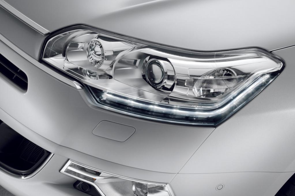 Citroen C5 will sparsamer und schöner werden 