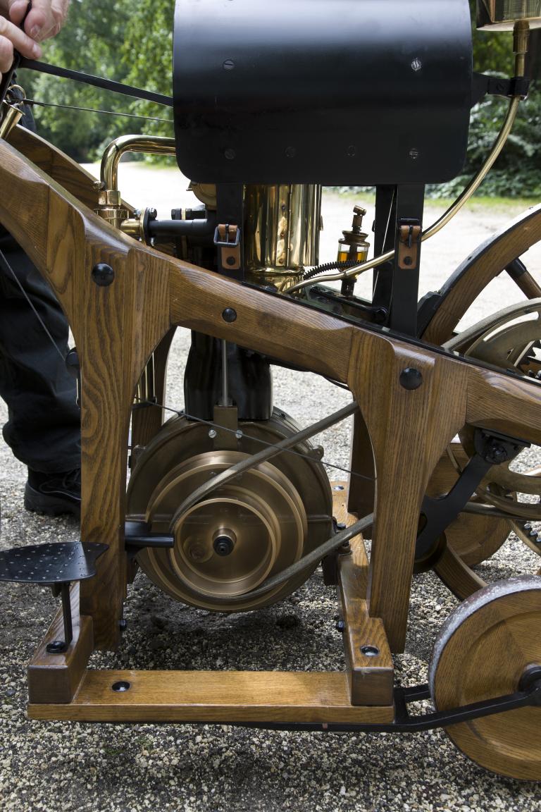 Daimler Reitwagen von 1885.