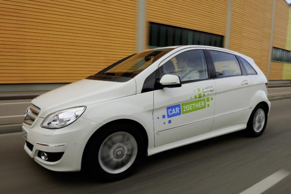 Daimler weitet Angebot seiner Mitfahrerzentrale aus 