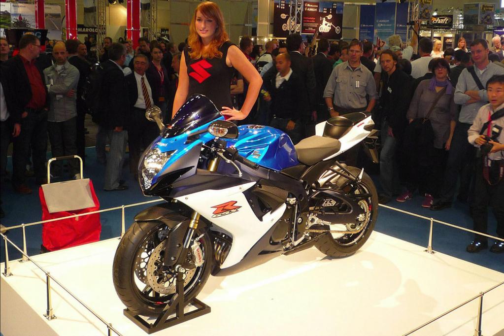Die renovierte Supersport-Familie GSX-R zeigt Suzuki. 