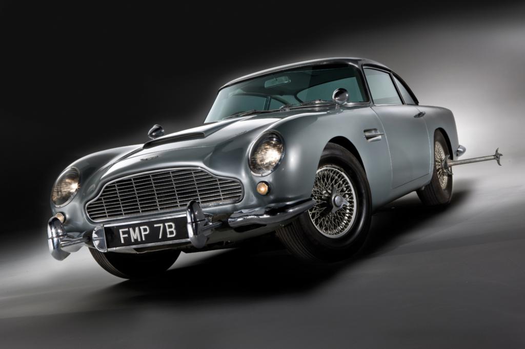 Dienstfahrzeug Deluxe - James Bonds Auto versteigert