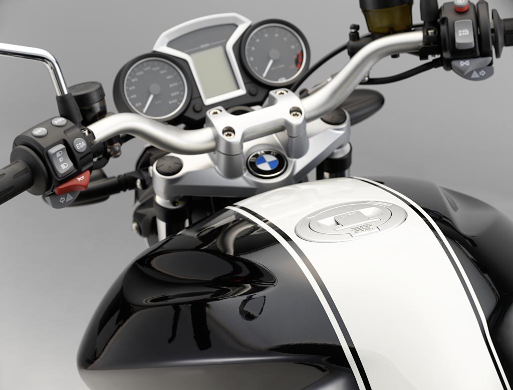 EICMA 2010: BMW überarbeitet die R 1200 R