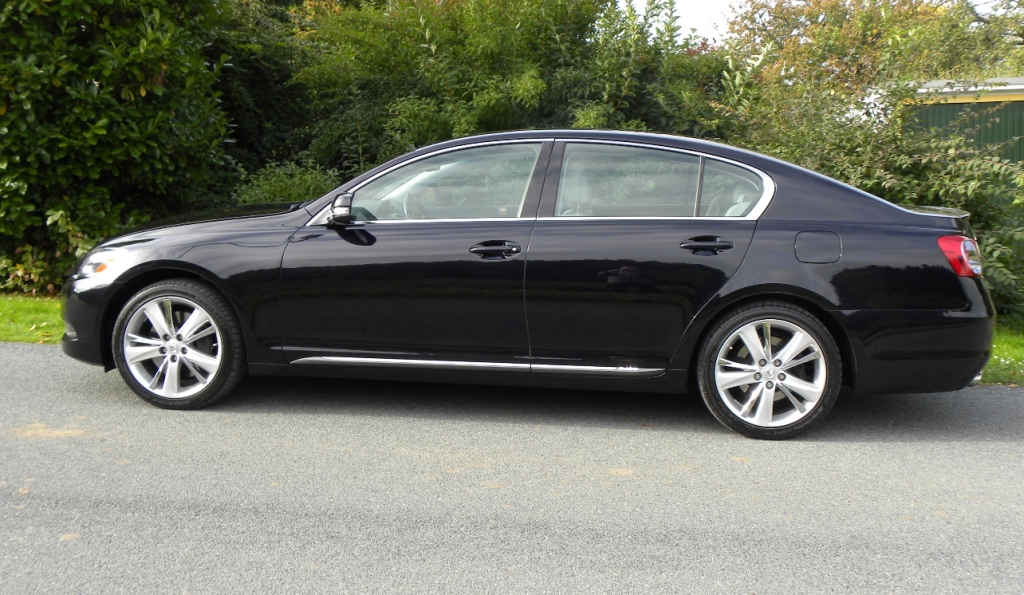 Fahrbericht Lexus GS 450h: Lammfromm und bärenstark