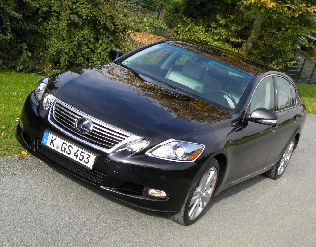 Fahrbericht Lexus GS 450h: Lammfromm und bärenstark