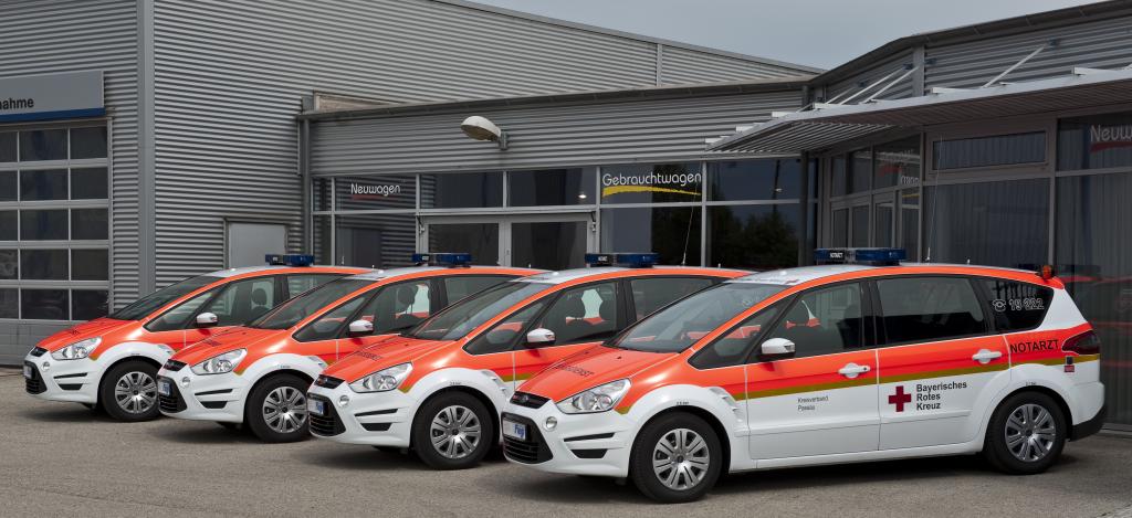 Ford S-Max Notarzt-Einsatzfahrzeuge für Bayerisches Rotes Kreuz
