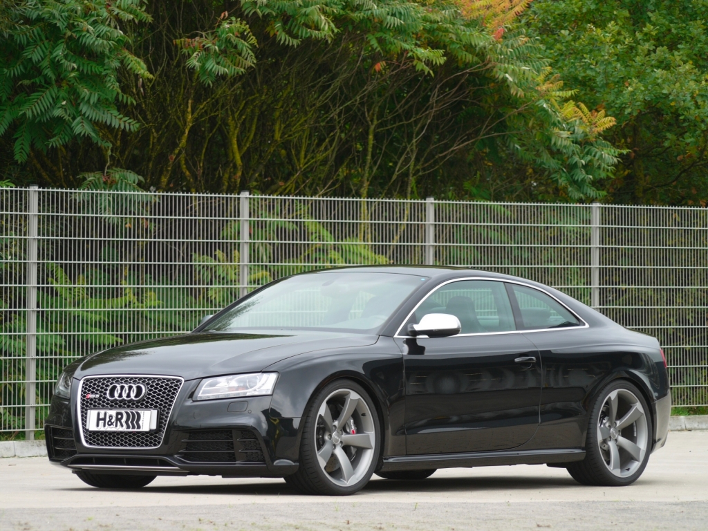 H&R Audi RS5: Dynamisches Power-Coupé