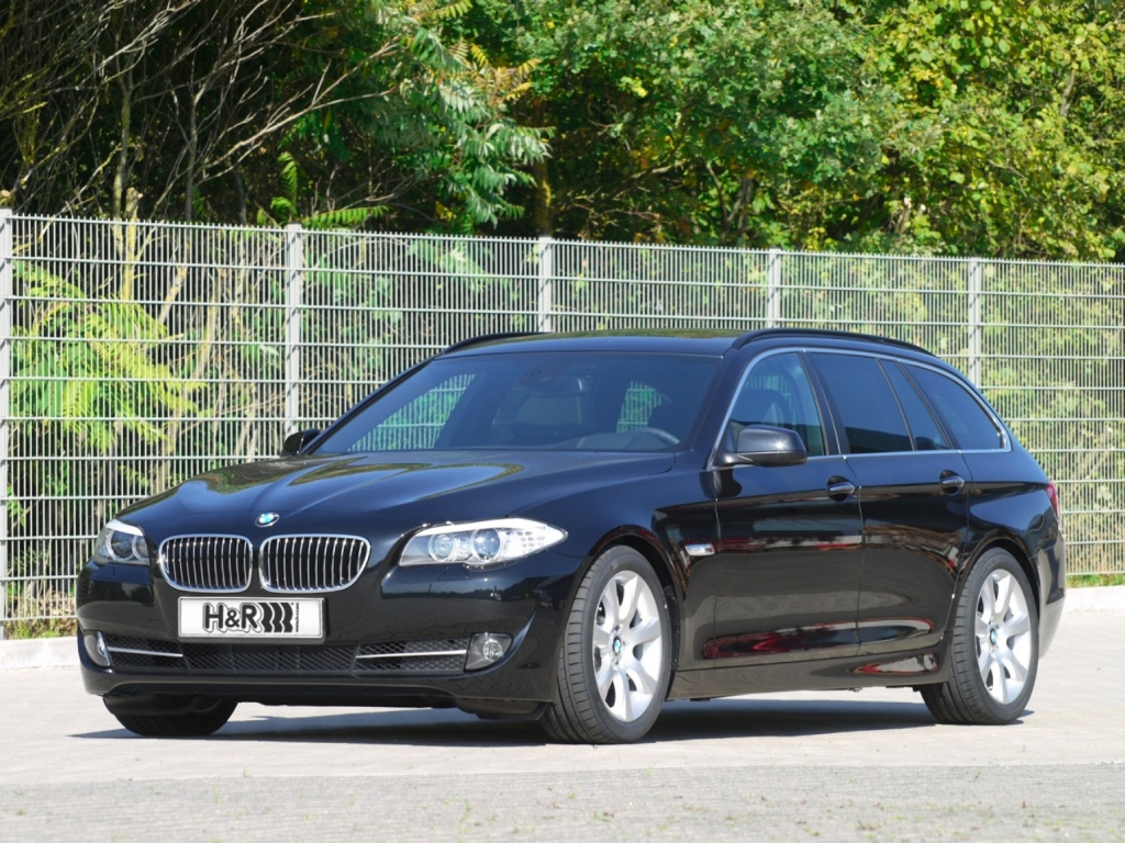 H&R BMW 5er Touring: Mit Dynamik im Gepäck