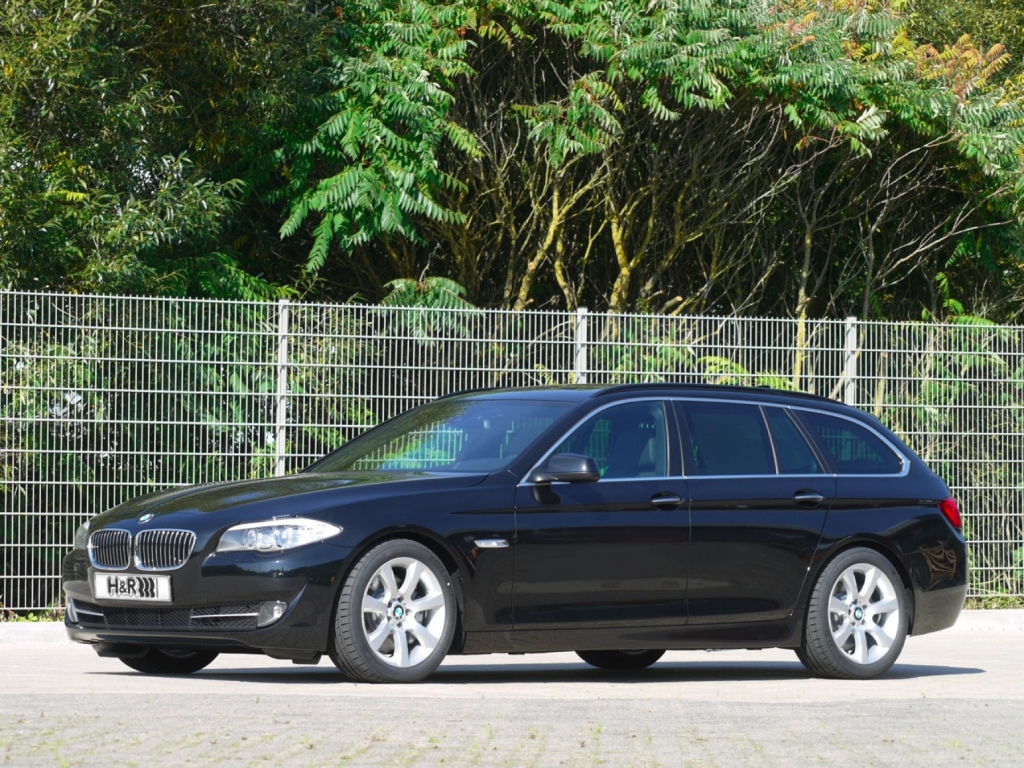 H&R BMW 5er Touring: Mit Dynamik im Gepäck