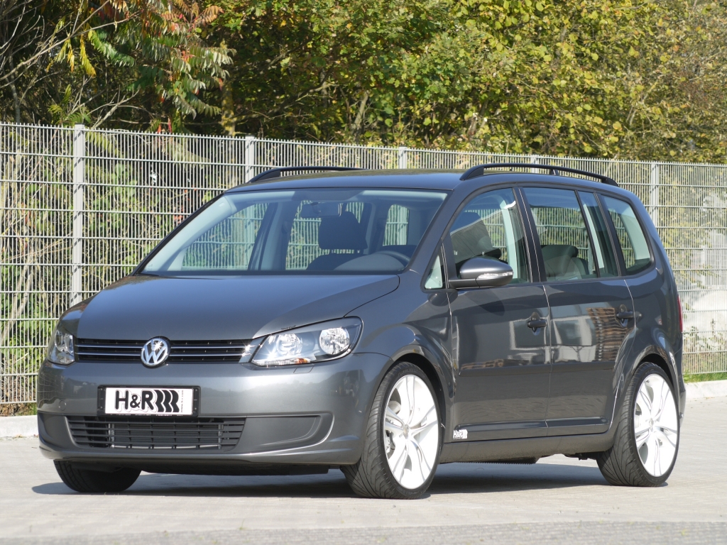 H&R VW Touran: Dynamischer Raumtransporter