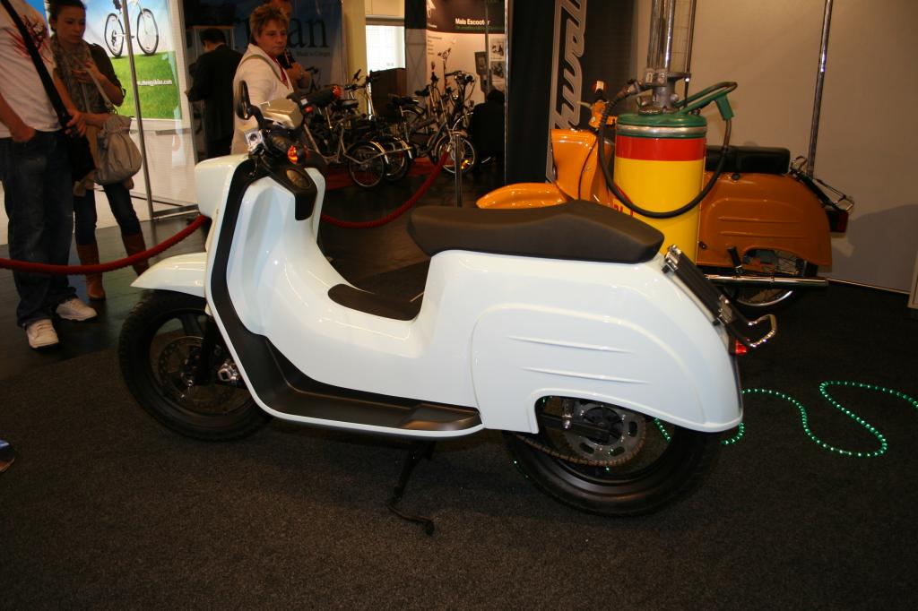 Intermot 2010: Die Steckdose siegt