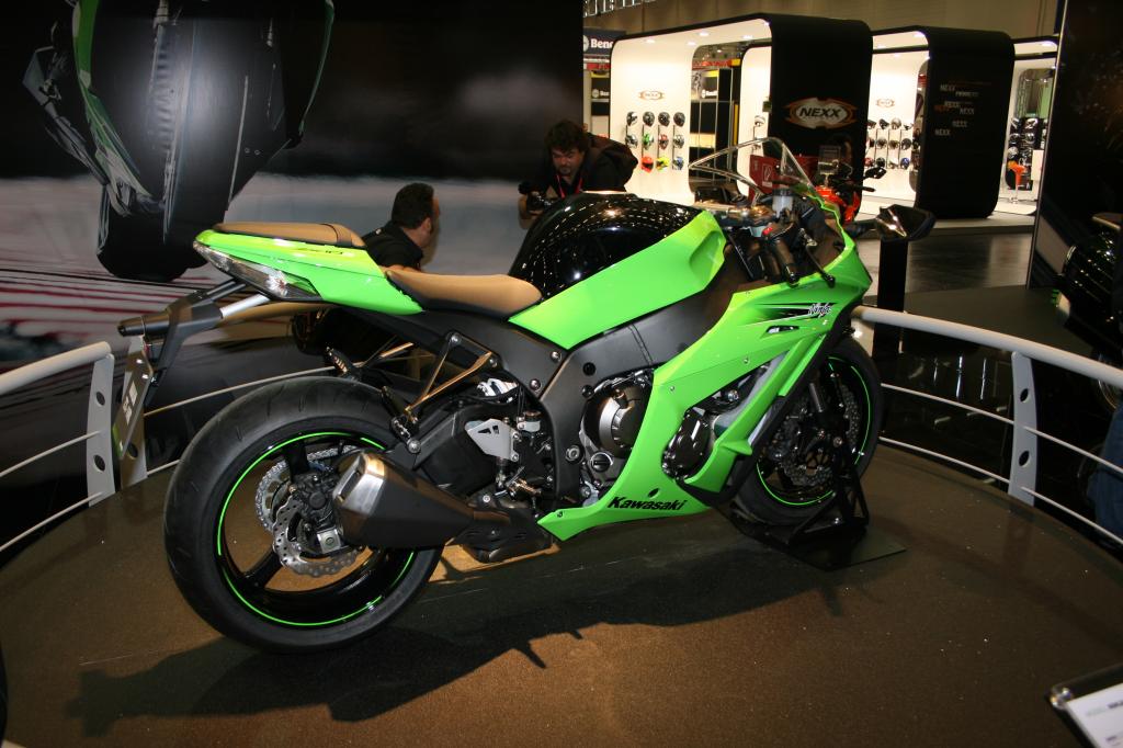 Intermot 2010: Die neue Kawasaki Ninja ZX-10 R ist da