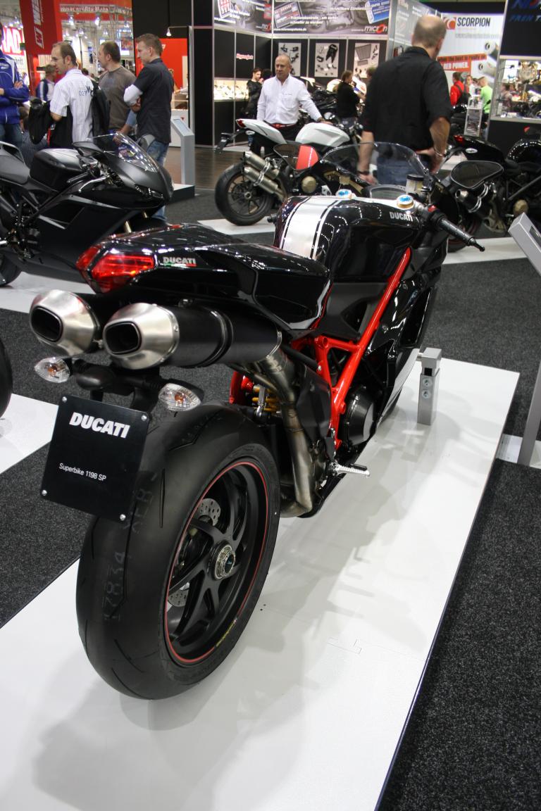 Intermot 2010: Ducati stellt die 1198 SP vor