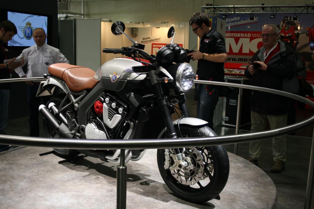 Intermot 2010: Horex feiert Publikumspremiere