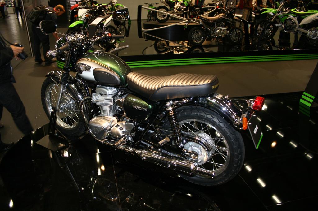 Intermot 2010: Kawasaki bedient mit der W800 erneut den Retrotrend