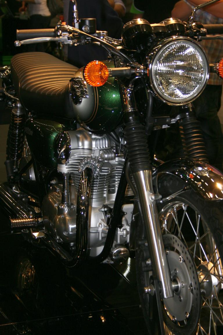 Intermot 2010: Kawasaki bedient mit der W800 erneut den Retrotrend