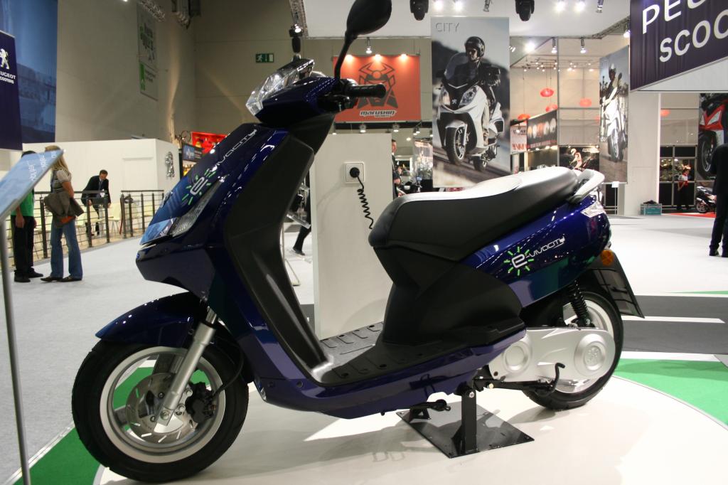 Intermot 2010: Peugeot E-Vivacity kostet 3600 Euro
