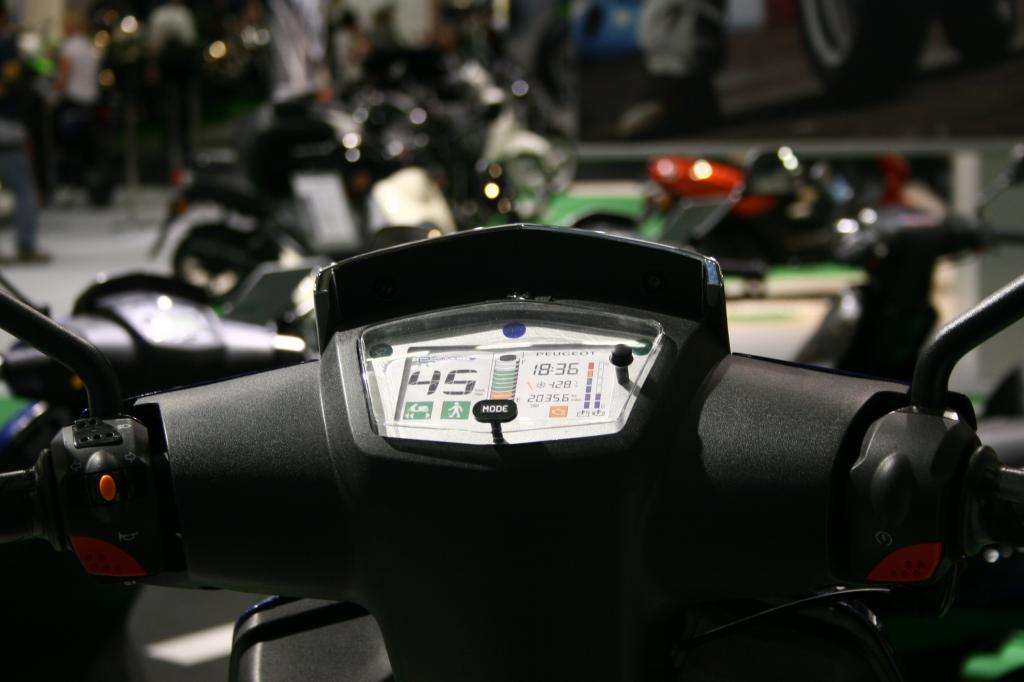 Intermot 2010: Peugeot E-Vivacity kostet 3600 Euro