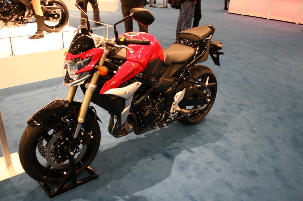 Intermot 2010: Suzuki präsentiert GSR 750