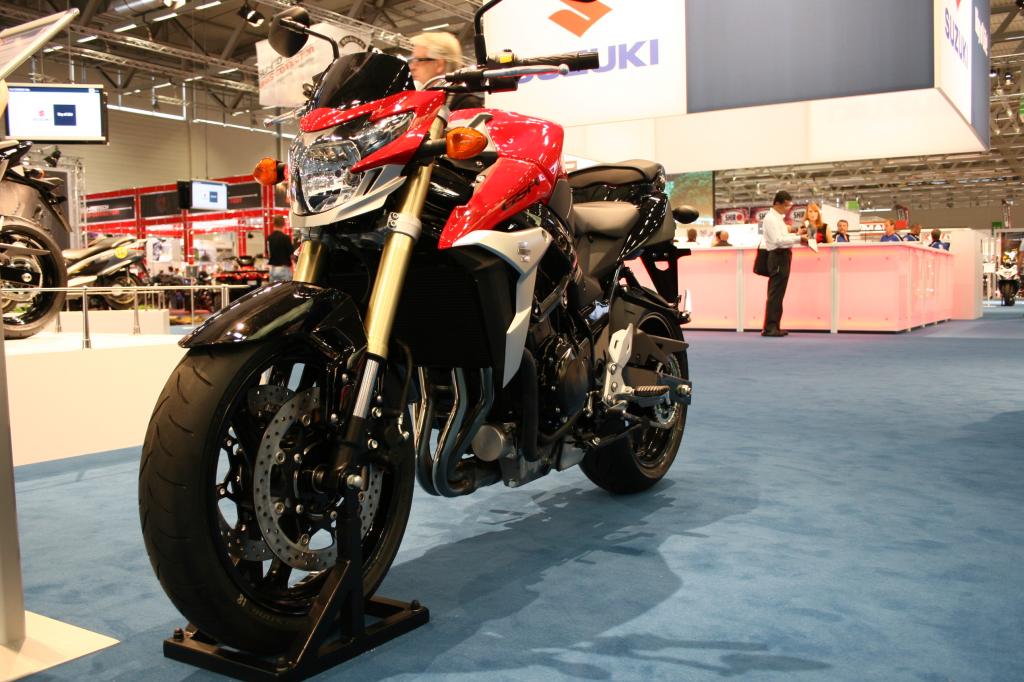 Intermot 2010: Suzuki präsentiert GSR 750