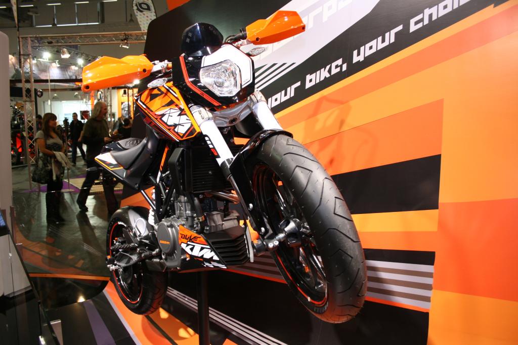 Intermot 2010. Premiere für die KTM 125 Duke