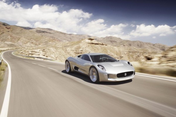 Jaguar C-X75: Mit Gasturbinen zu hohen Reichweiten 