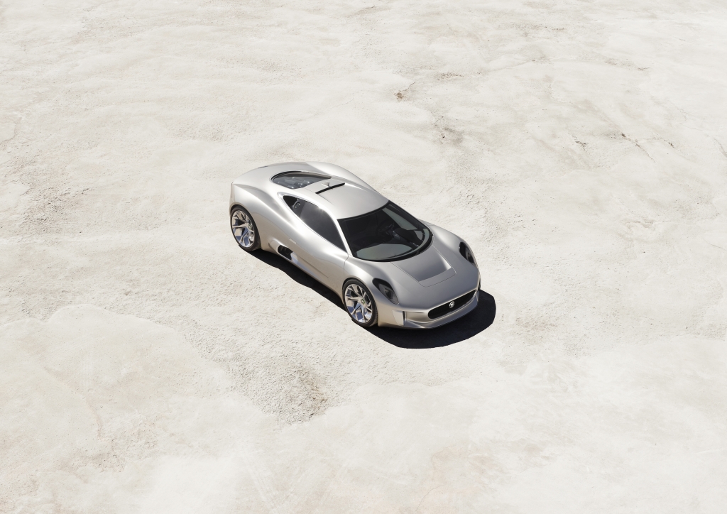 Jaguar C-X75: Mit Gasturbinen zu hohen Reichweiten 