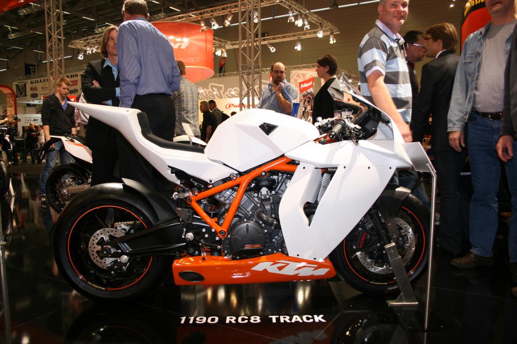 KTM 1190 RC8 Track.