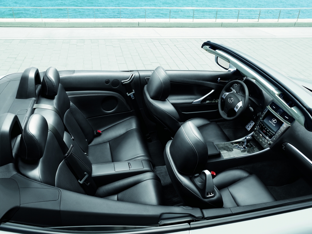 Lexus IS 250 C - Offener Ruhebereich