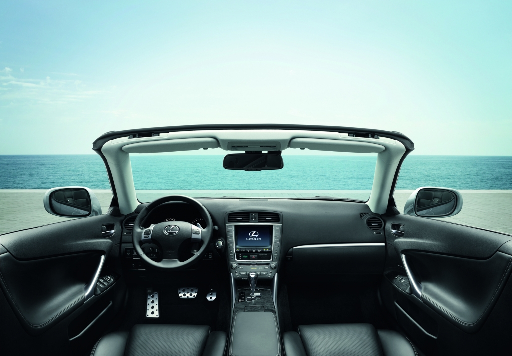 Lexus IS 250 C - Offener Ruhebereich