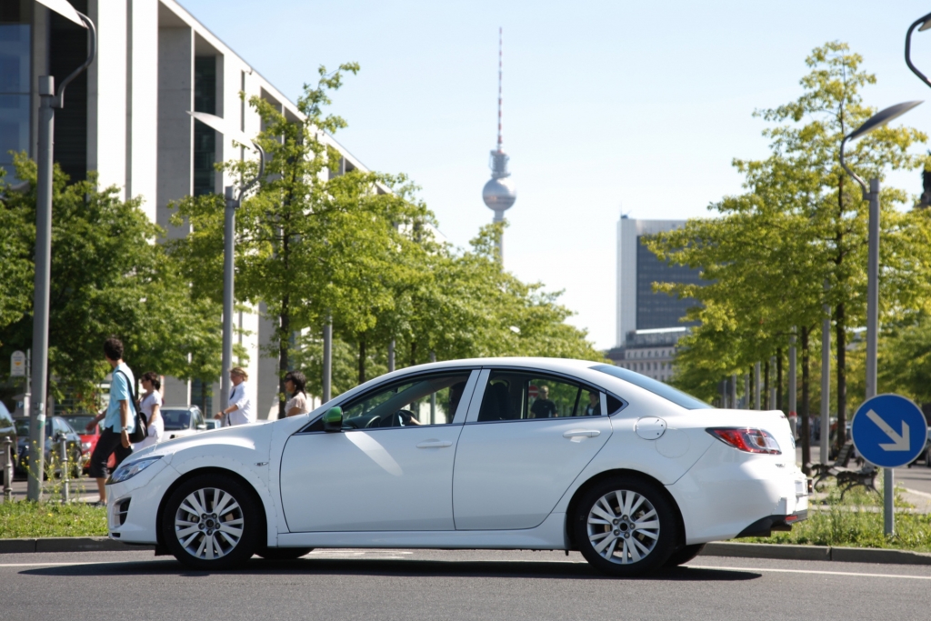 Mazda fährt mit 