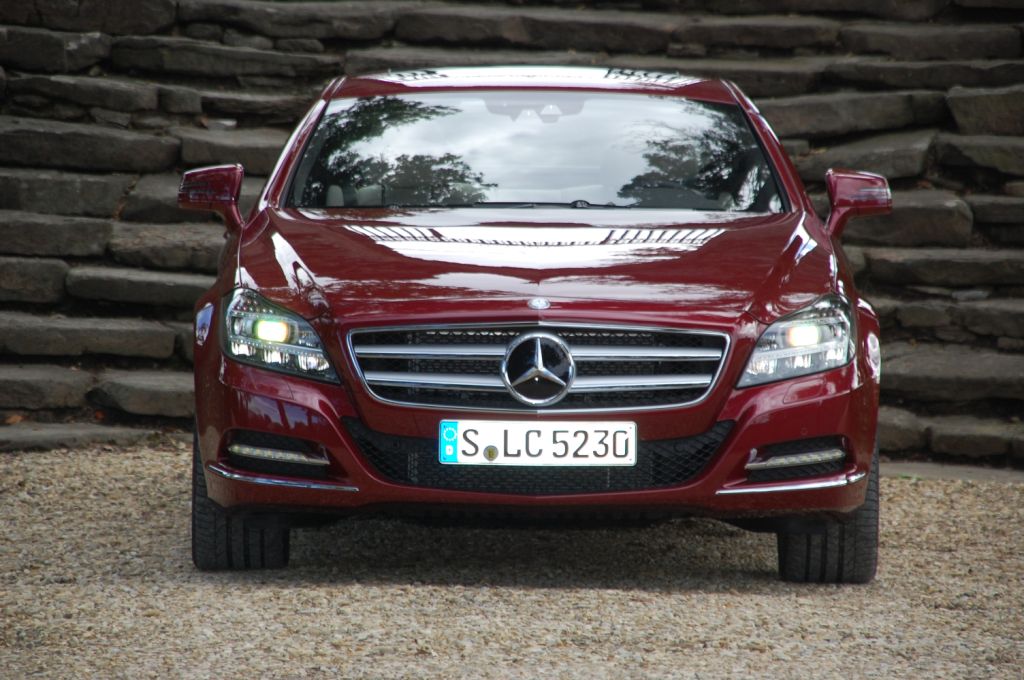 Mehr Emotion, mehr Dynamik, mehr Design - die neue Generation des Mercedes Benz CLS