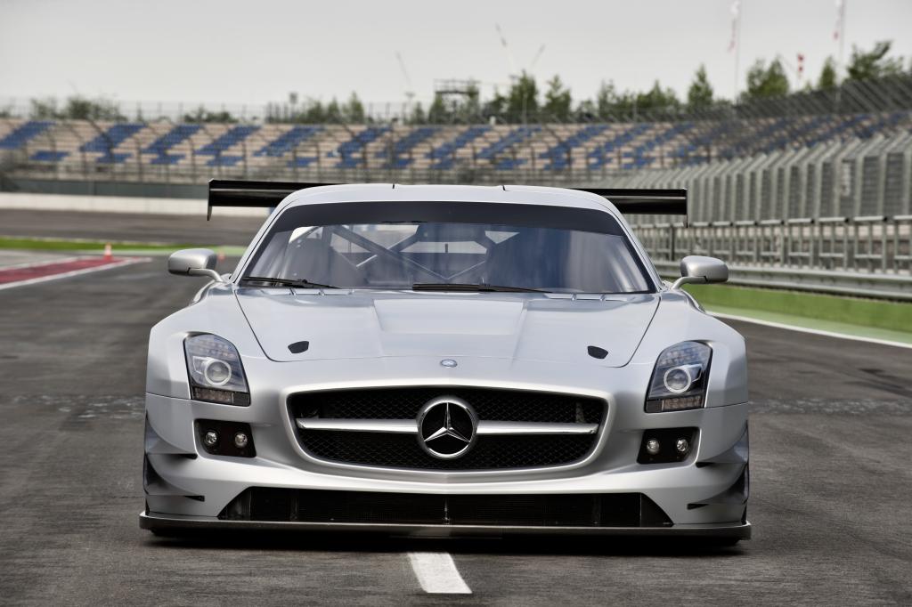 Mercedes-Benz SLS AMG GT3 kommt im Frühjahr 2011