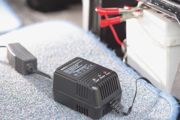 Motorrad - Winterpflege für die Zweiradbatterie