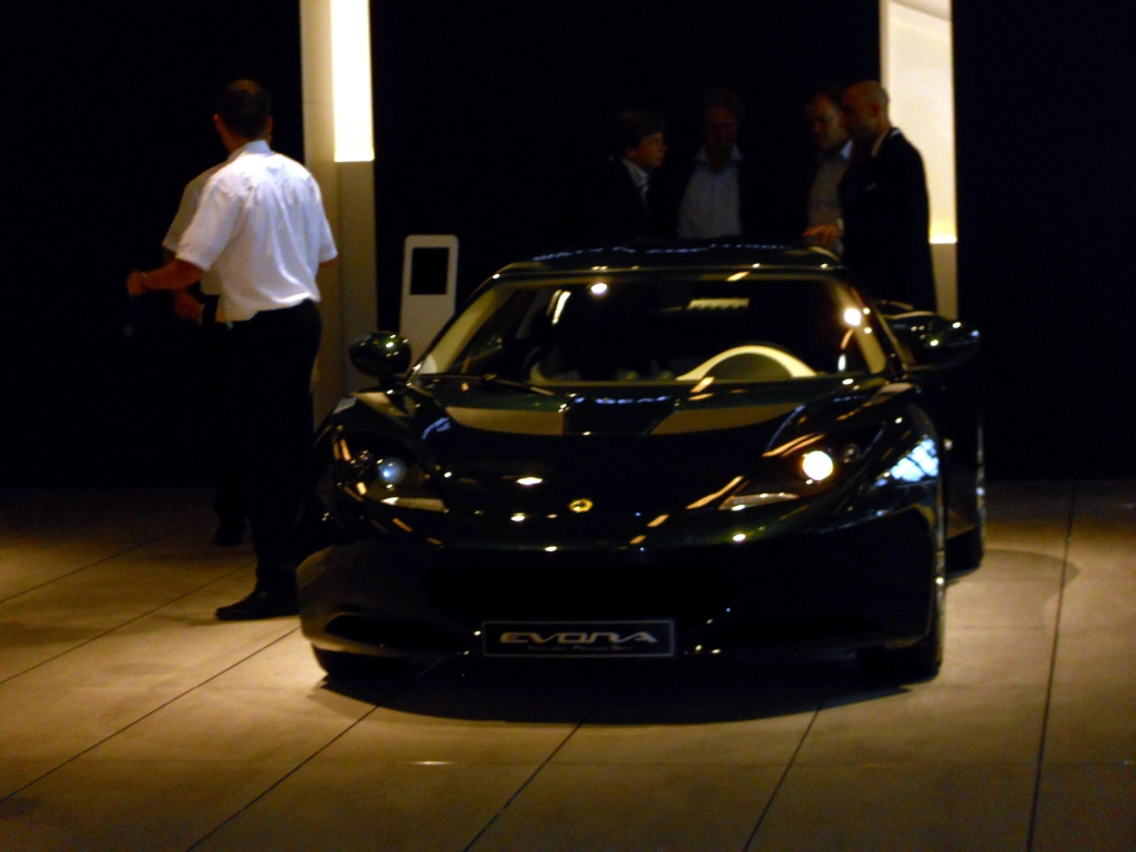 Paris 2010: Aufbruch bei Lotus
