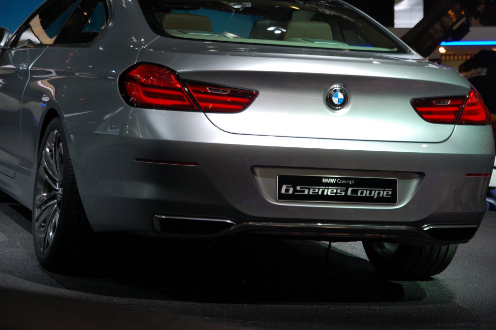 Paris 2010: BMW 6er Coupé Concept & BMW X3